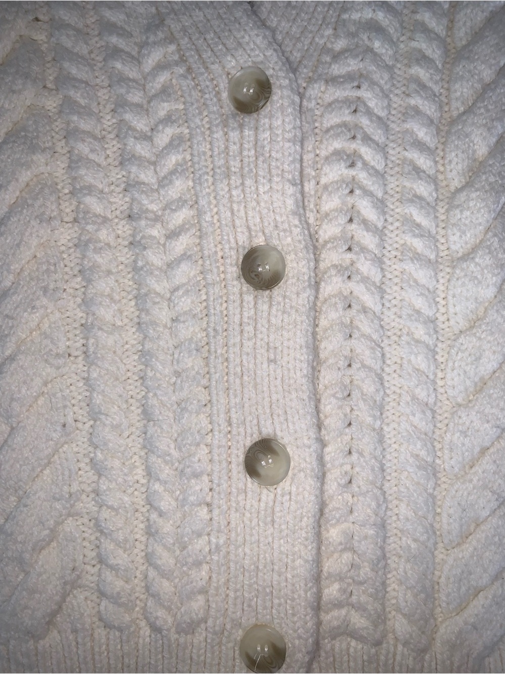 Mango Cream Oversized Chunky Cable-Knit Button-Front Cardigan, Small. - Picture 5 of 8